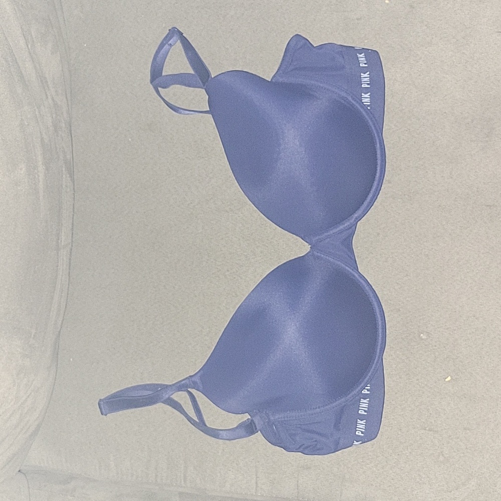 Pink Vs bra